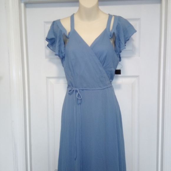 🆕 Lulu's 👗 Size SMALL 💠Cold shoulder 💙🛑 🛑🛑🛑🛑🛑Sold out🛑🛑🛑🛑 - Picture 11 of 14